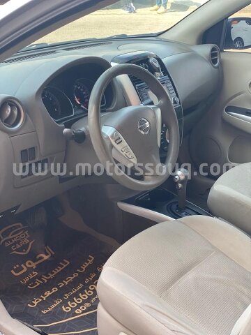 2015 Nissan Sunny