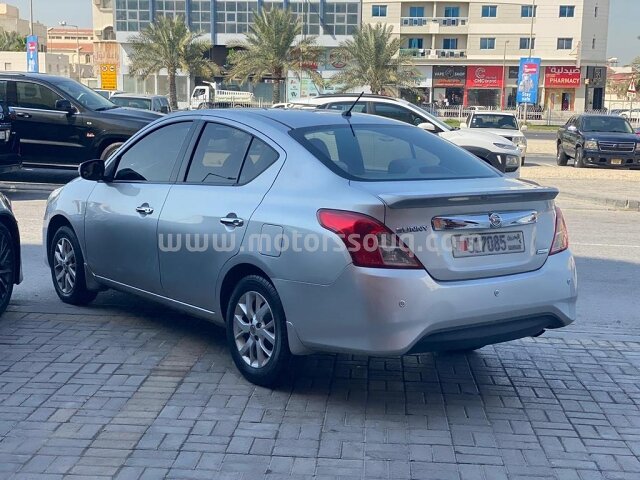 2015 Nissan Sunny