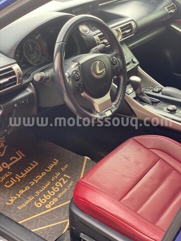 2016 Lexus IS