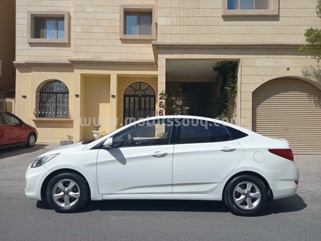 2016 هيونداي أكسنت