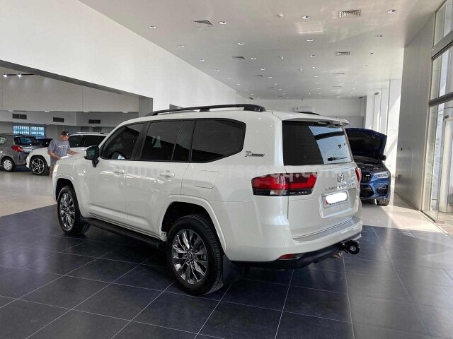 2022 Toyota Land Cruiser