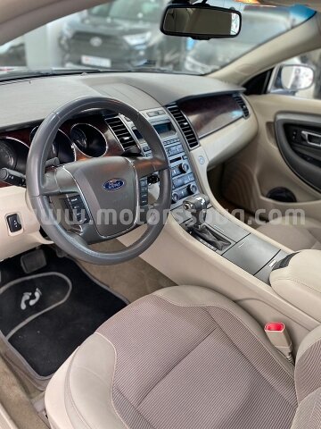 2011 Ford Taurus