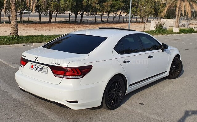2015 Lexus LS