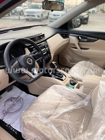 2021 نيسان إكس ترايل