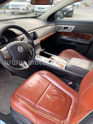 2009 Jaguar XF