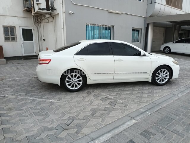 2010 تويوتا كامري