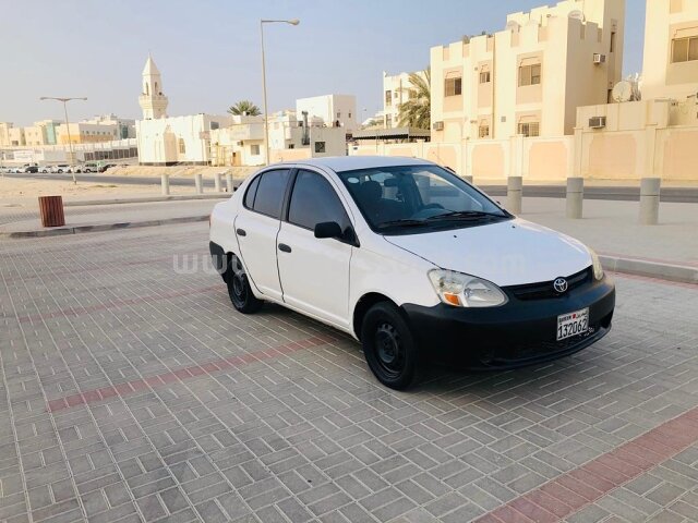 2003 تويوتا إيكو