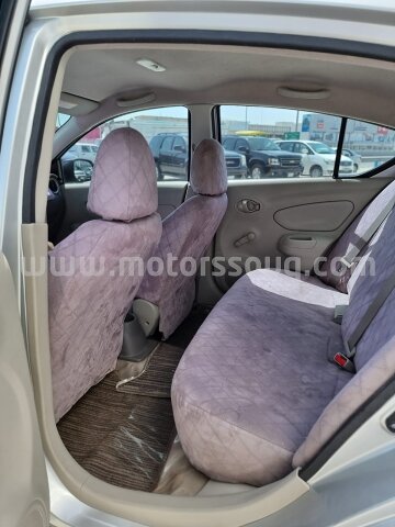 2016 Nissan Sunny