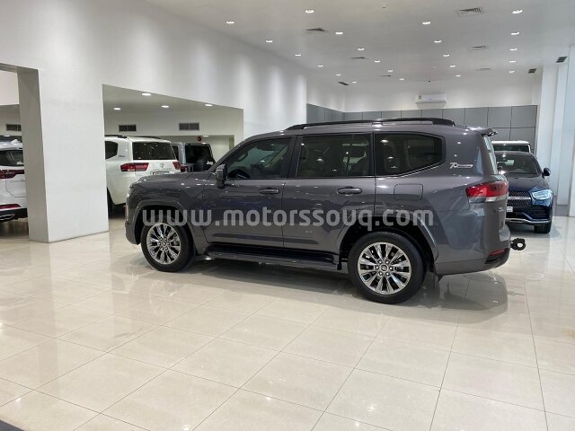 2022 Toyota Land Cruiser