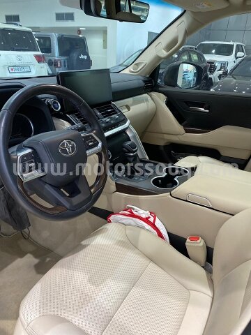2022 Toyota Land Cruiser