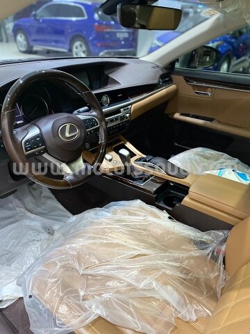 2016 Lexus ES