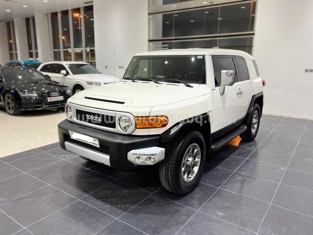2012 Toyota FJ