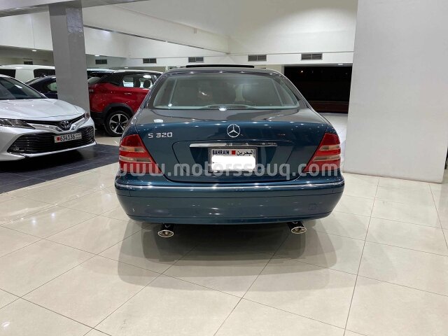 2000 مرسيدس بنز الفئة إس