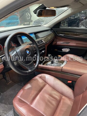 2011 BMW 7-SERIES