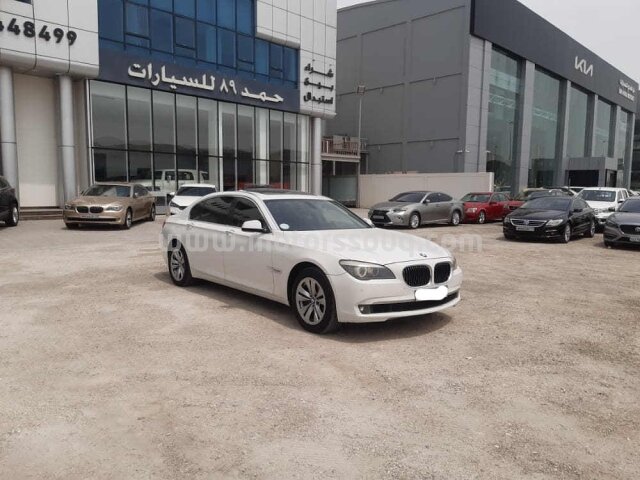 2012 بي إم دبليو الفئة السابعة