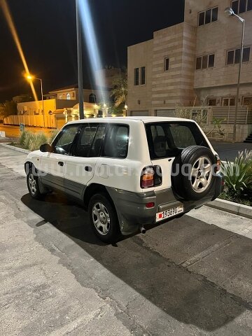 1999 Toyota RAV4
