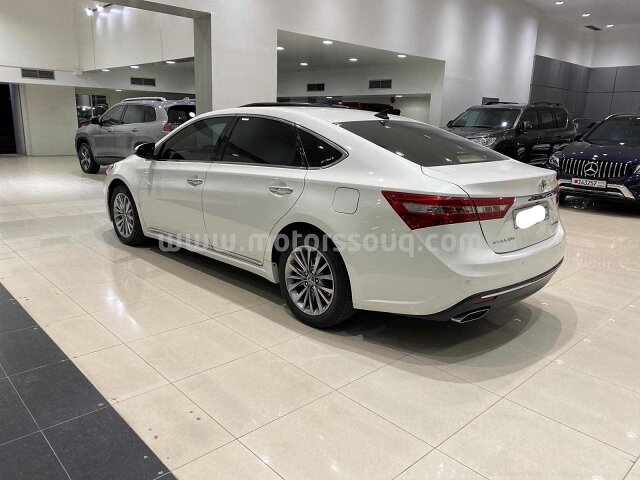 2017 Toyota Avalon