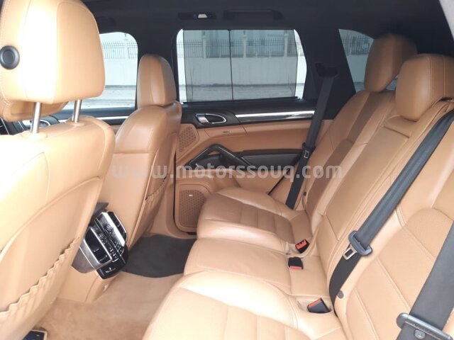 2013 Porsche Cayenne