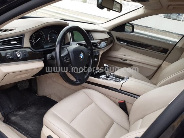2013 BMW 7-SERIES