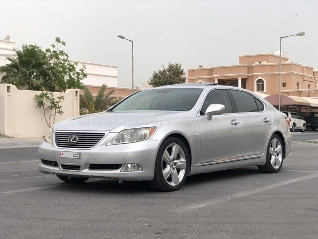 2009 لكزس إل إس