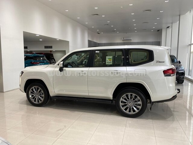 2022 Toyota Land Cruiser