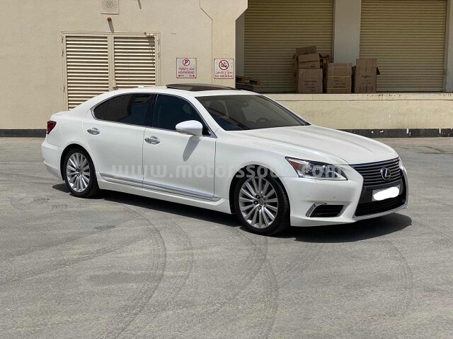 2014 Lexus LS