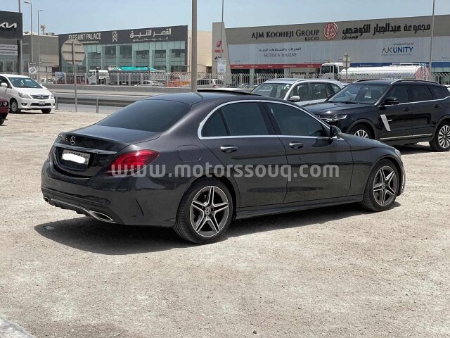 2020 مرسيدس بنز الفئة سي