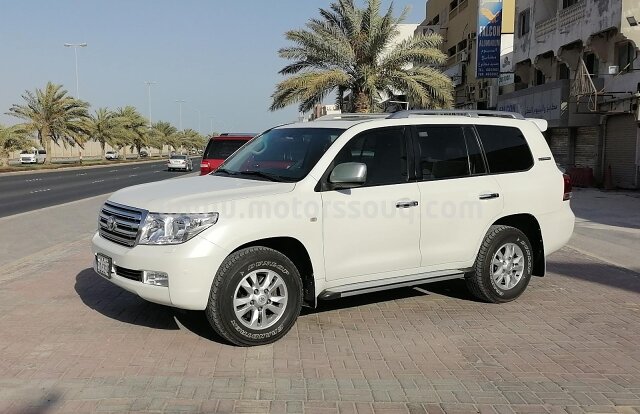 2011 Toyota Land Cruiser