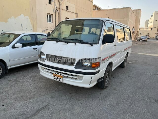 2003 تويوتا هايس
