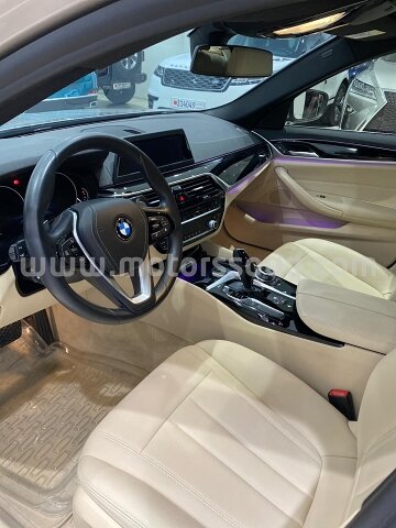 2018 BMW 520