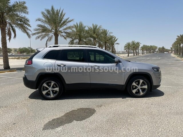 2019 Jeep Cherokee