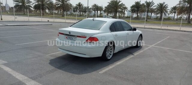 2000 BMW 735