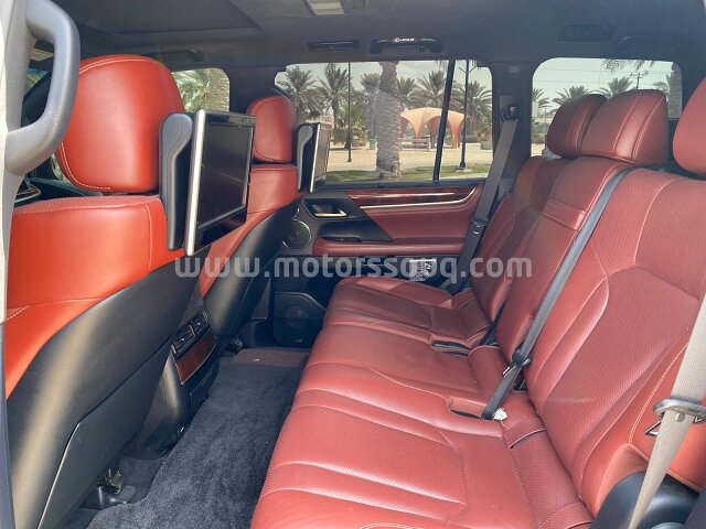 2016 Lexus LX