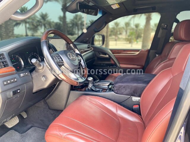 2016 Lexus LX