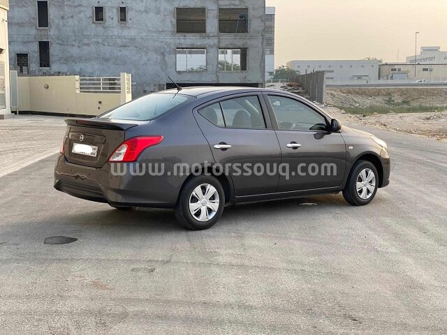 2020 نيسان صني