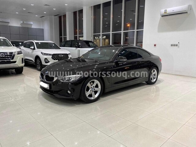 2014 بي إم دبليو آي 4