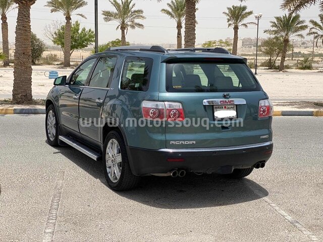2010 GMC Acadia