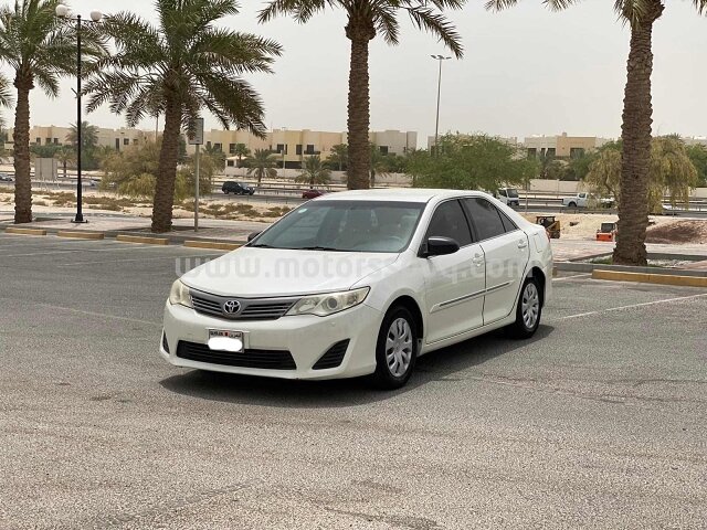2013 تويوتا كامري