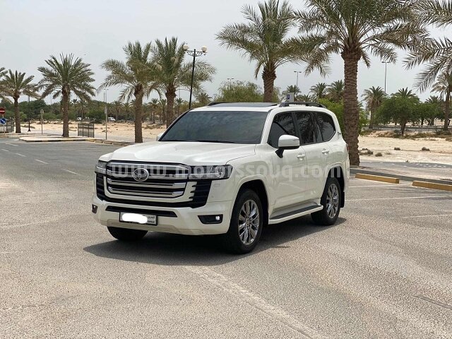 2022 Toyota Land Cruiser