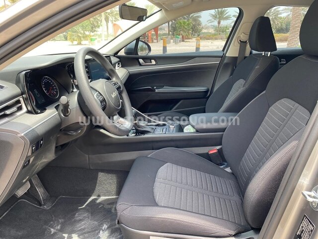 2022 KIA Optima