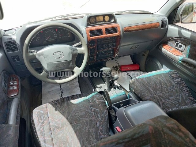 2001 Toyota Prado