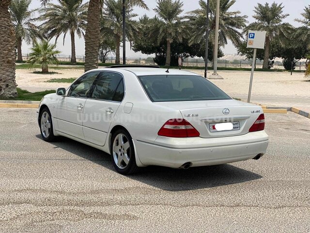2005 لكزس إل إس