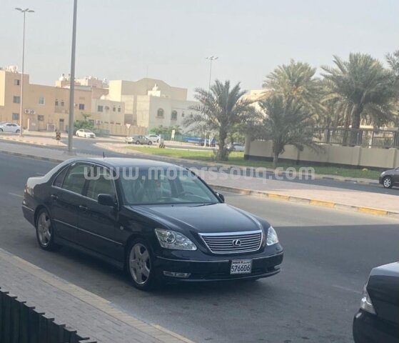 2004 Lexus LS