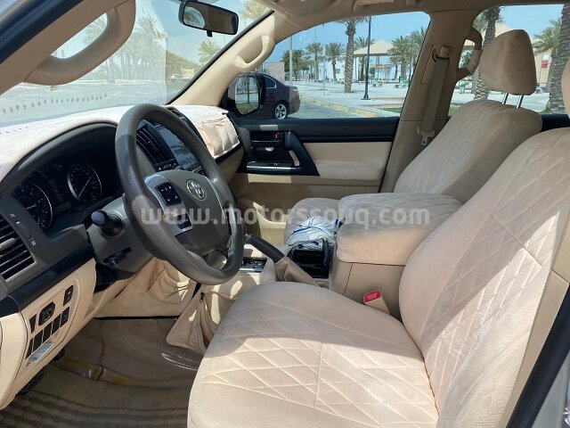 2015 Toyota Land Cruiser