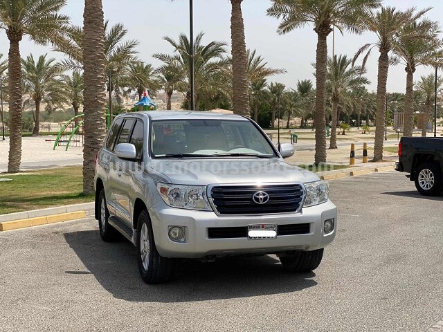 2015 Toyota Land Cruiser