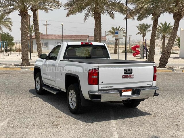 2016 GMC Sierra