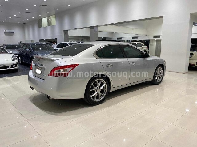 2010 Nissan Maxima