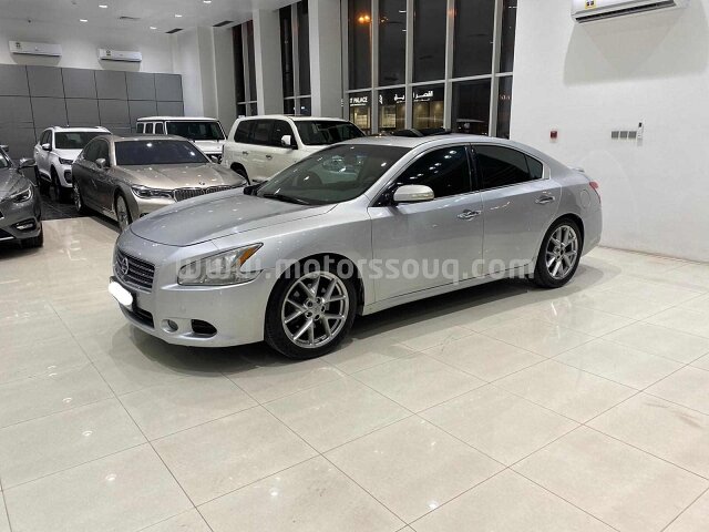 2010 Nissan Maxima