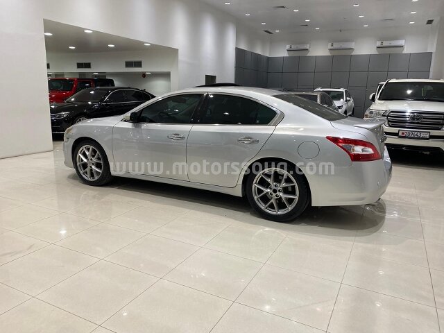 2010 Nissan Maxima