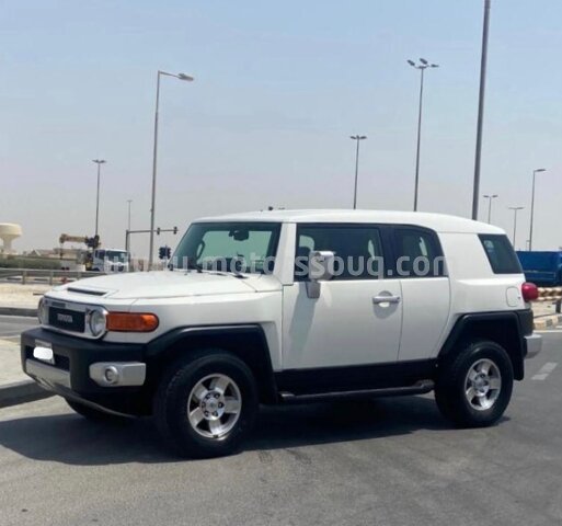 2010 تويوتا إف جيه
